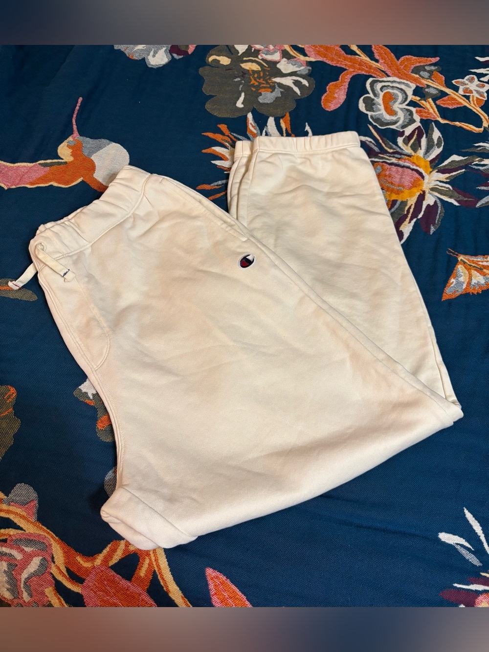 Champion Off-White/Cream Sweatpants with Small Logo